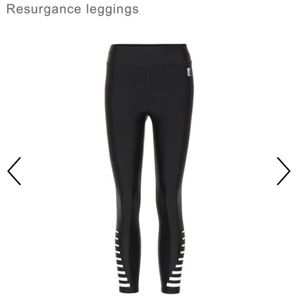 P.E Nation Pants - P.E Nation Resurgence Legging P.E Nation Pants - P.E Nation Resurgence Legging